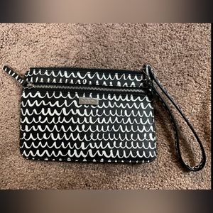 Kate Spade patterned wristlet